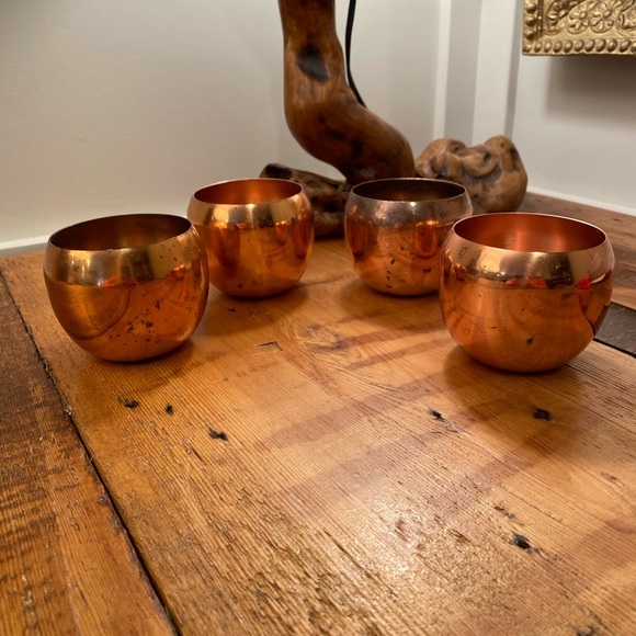 Coppercraft Guild rolypoly drink ware. Rolypoly glasses. Vintage copper barware. - Picture 1 of 7